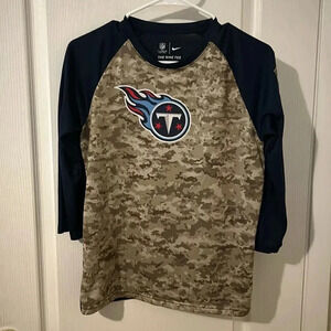 Nike Tennessee, Titans, NFL three-quarter sleeve boys size L THE NIKE TEE ✔️